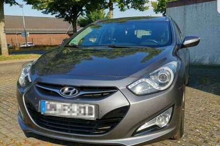 Hyundai i40 155.000 km 7.599 &euro; Dorsten 46282