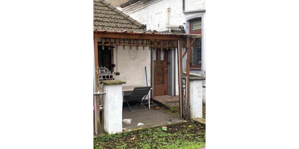 Einfamilienhaus Duisburg Hamborn - 6 Zimmer, 130 m&sup2;, 190.000&euro; | Angebot:27112093