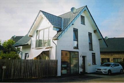 Haus Kalkar - 8 Zimmer, 135 m&sup2;, 359.000&euro; | Angebot:24551481