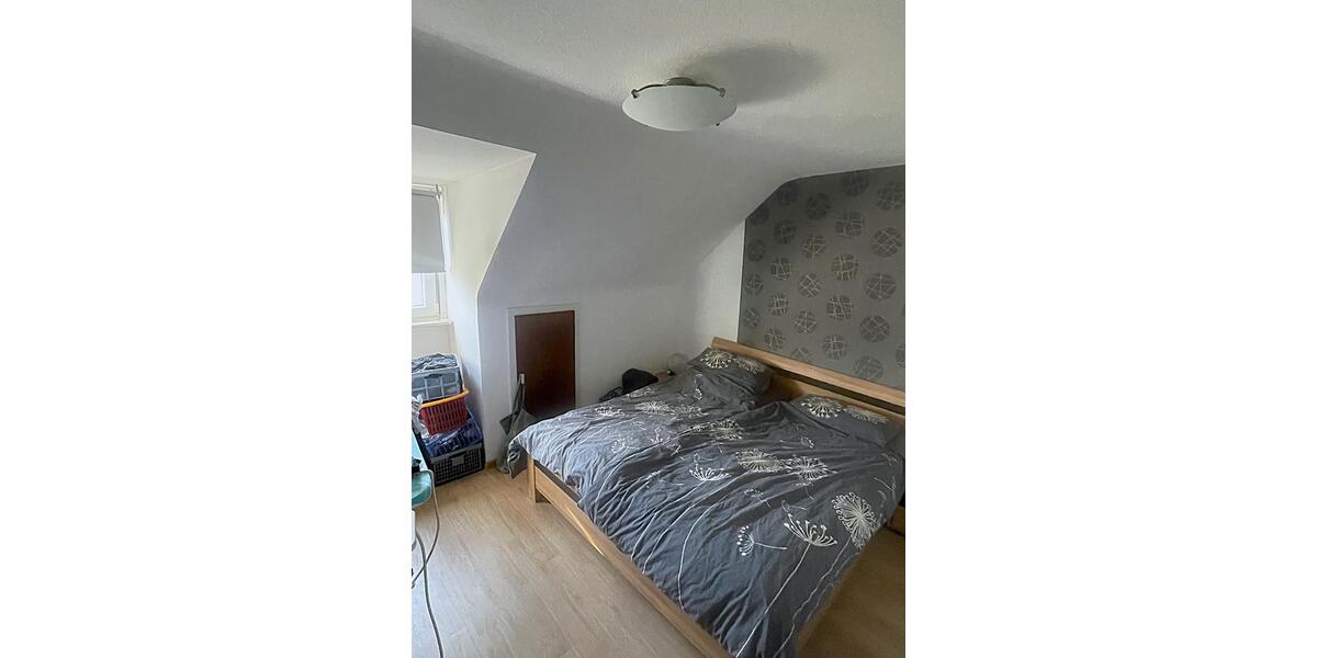 Dachgeschoßwohnung Dinslaken Lohberg - 3 Zimmer, 63 m&sup2;, 550&euro; | Angebot:25857601