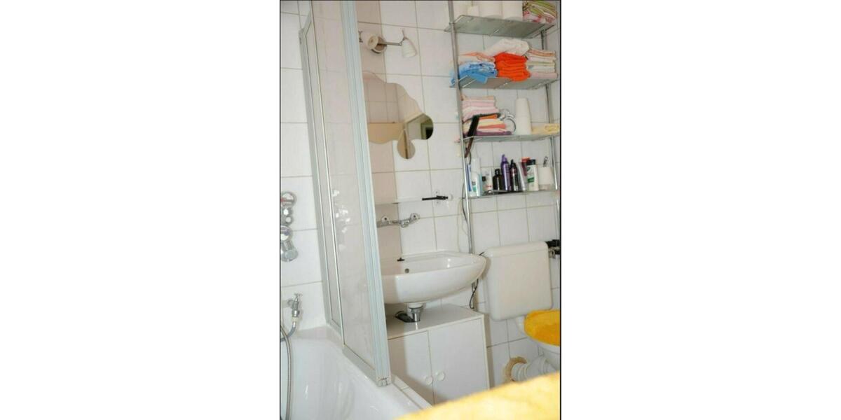 Etagenwohnung Duisburg Essenberg - 2.5 Zimmer, 68 m&sup2;, 25.000&euro; | Angebot:26765860