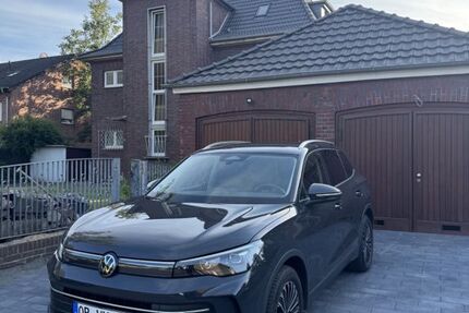 VW Tiguan 48.000 km 28.999 &euro; Oberhausen 46147