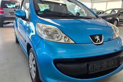Peugeot 107 129.539 km 2.499 &euro; Rheinberg 47495