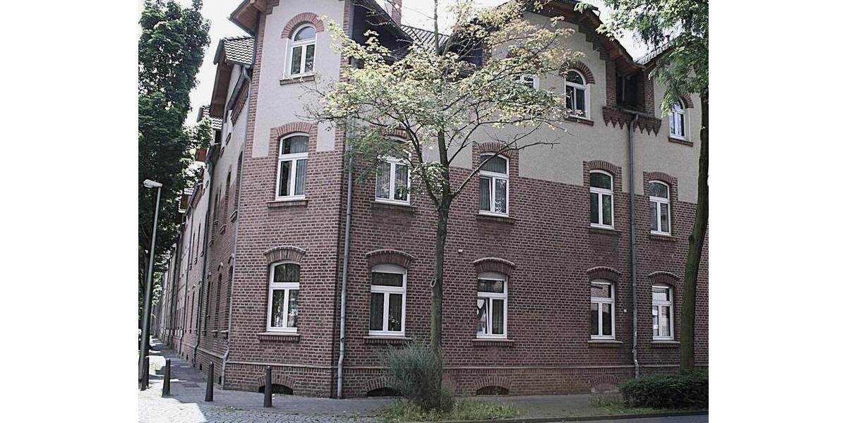 Dachgeschoßwohnung Duisburg Hamborn - 3.5 Zimmer, 68 m&sup2;, 363&euro; | Angebot:26539891