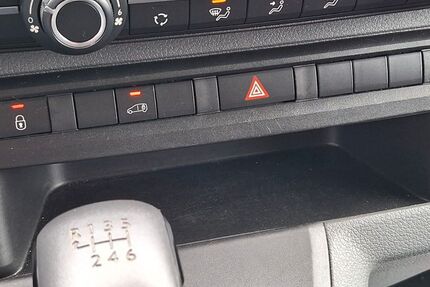 Opel Vivaro 63.862 km 16.900 &euro; Bocholt 46397