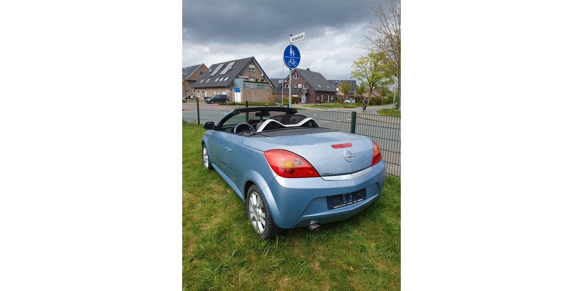 Opel Tigra 74.000 km 3.400 &euro; Kevelaer 47623