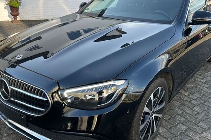 Mercedes-Benz E 300 131.000 km 25.950 &euro; Borken 46325