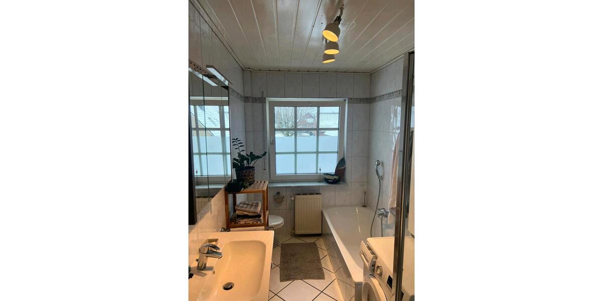 Etagenwohnung Borken - 3 Zimmer, 95 m&sup2;, 850&euro; | Angebot:25839769