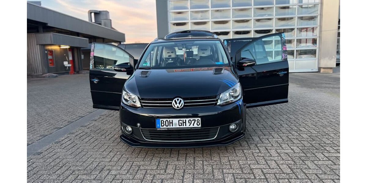 VW Touran 223.000 km 7.100 &euro; Bocholt 46399