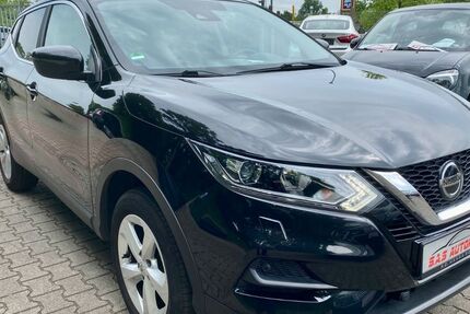Nissan Qashqai 83.410 km 11.800 &euro; Moers 47445