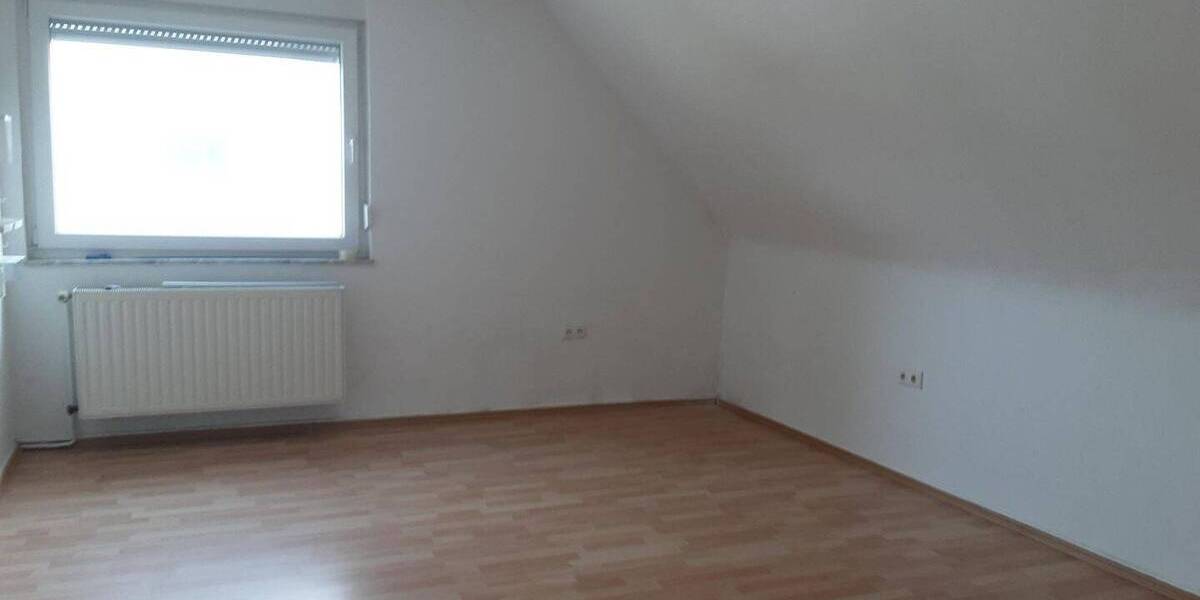 Etagenwohnung Oberhausen Alstaden-Ost - 2 Zimmer, 66 m&sup2;, 103.000&euro; | Angebot:25779483