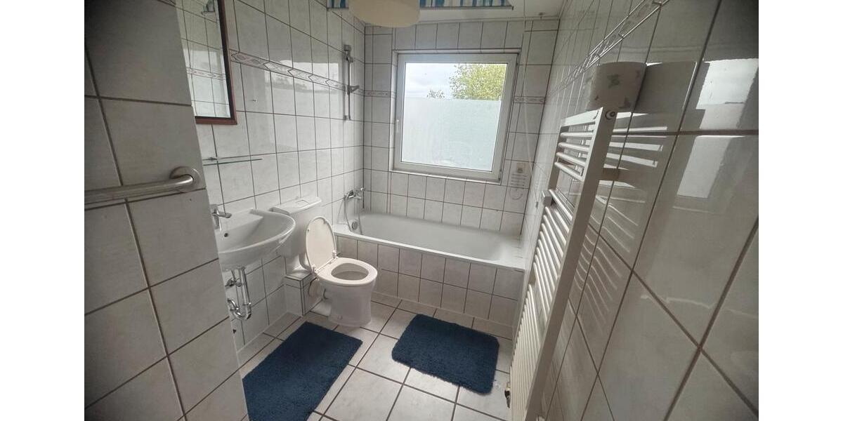 Etagenwohnung Duisburg Beeck - 3 Zimmer, 80 m&sup2;, 450&euro; | Angebot:26507396
