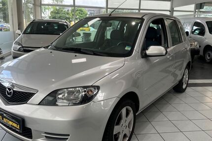 Mazda 2 176.000 km 2.499 &euro; kevelaer 47623