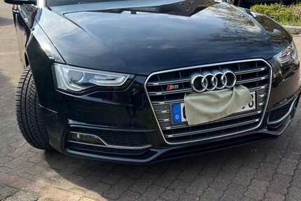 Audi S5 105.000 km 20.000 &euro; Oberhausen 46145