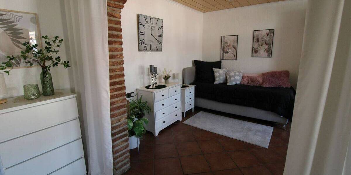 Reihenmittelhaus Dinslaken Lohberg - 4 Zimmer, 93 m&sup2;, 210.000&euro; | Angebot:26080886