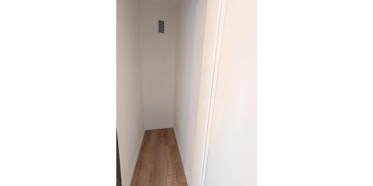 Etagenwohnung Oberhausen Osterfeld - 3 Zimmer, 70 m&sup2;, 980&euro; | Angebot:25380828