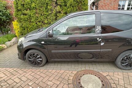 Renault Twingo 117.500 km 2.990 &euro; Heiden 46359