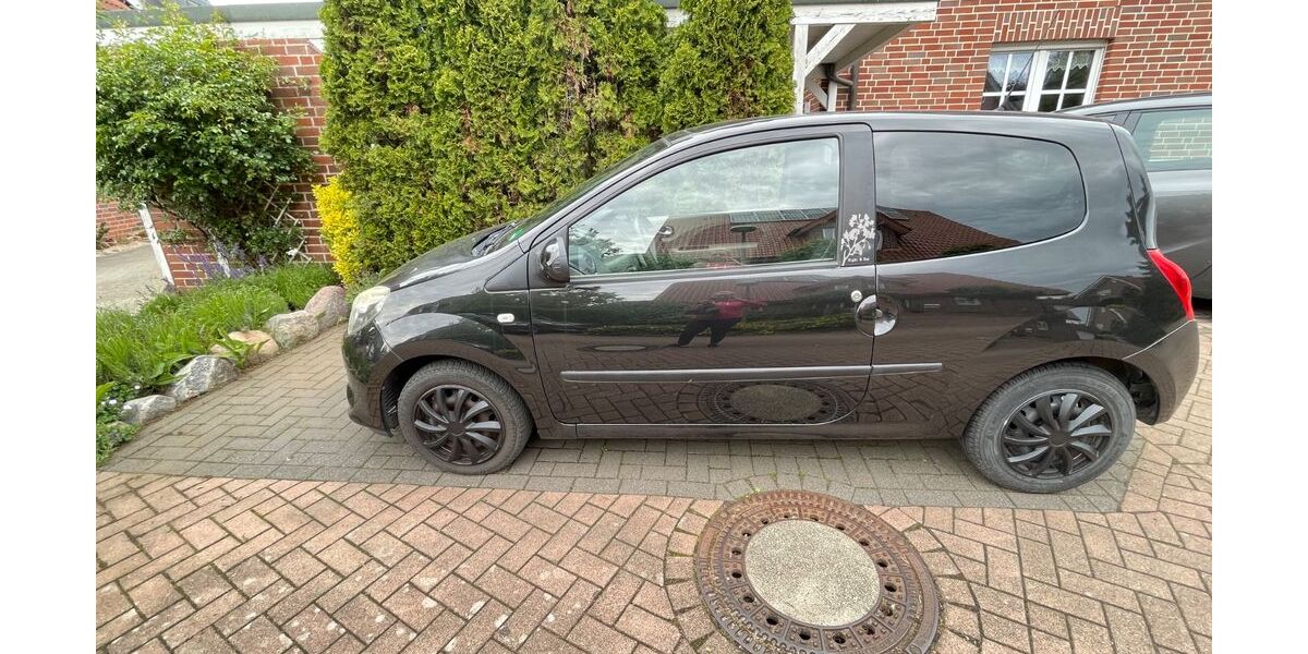 Renault Twingo 117.500 km 2.990 &euro; Heiden 46359