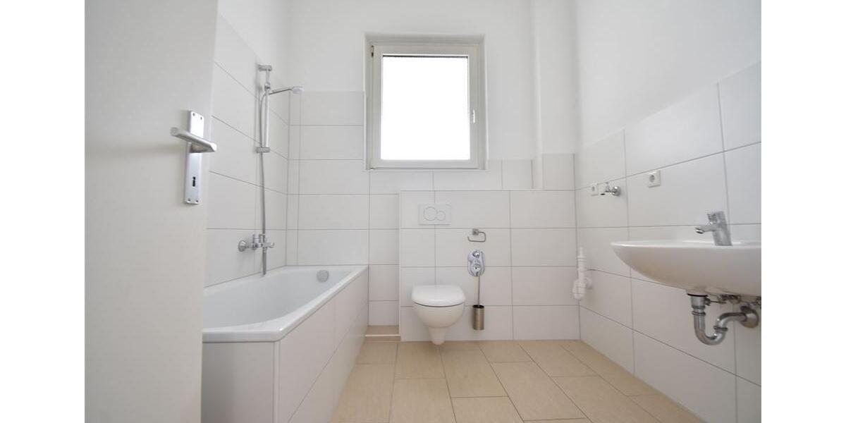 Etagenwohnung Oberhausen - 3 Zimmer, 109 m&sup2;, 1.165&euro; | Angebot:25222367