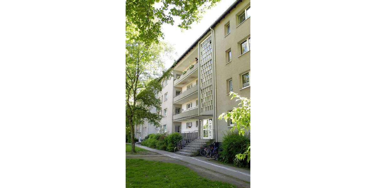 Etagenwohnung Duisburg Bergheim - 4 Zimmer, 87 m&sup2;, 689&euro; | Angebot:27352398