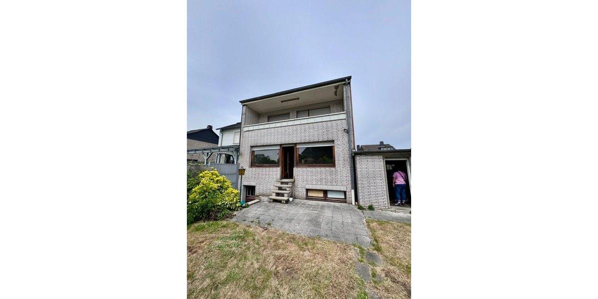 Doppelhaushälfte Voerde (Niederrhein) - 4 Zimmer, 140 m&sup2;, 460.000&euro; | Angebot:26708516