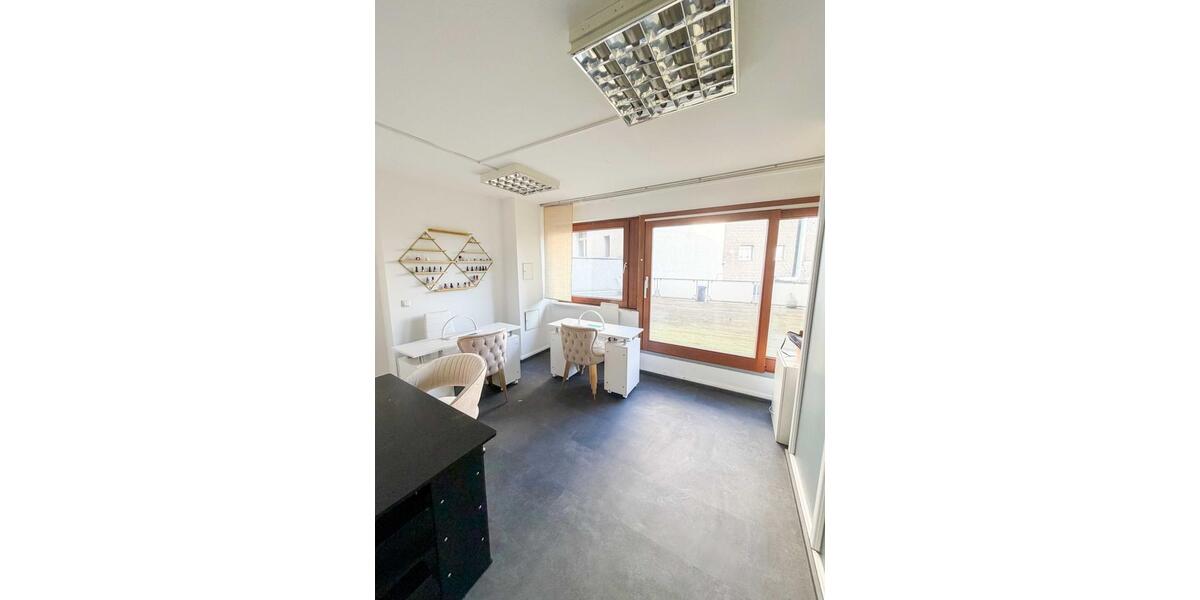 Gewerbeobjekt Duisburg - 2.440&euro; | Angebot:25524530