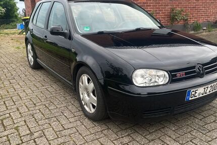 VW Golf 278.000 km 2.600 &euro; Rees 46459