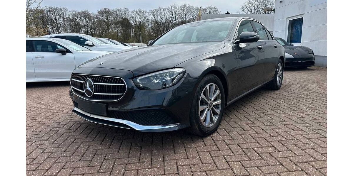 Mercedes-Benz E 200 86.428 km 30.821 &euro; Wesel 46485