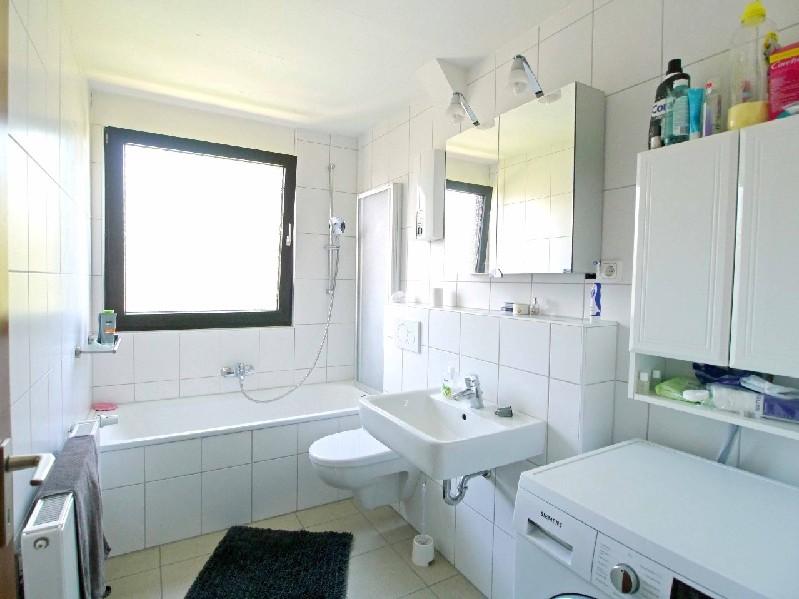 Dachgeschoßwohnung Oberhausen Biefang - 3.5 Zimmer, 70 m&sup2;, 530&euro; | Angebot:26556862