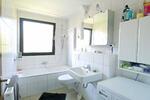 Dachgeschoßwohnung Oberhausen Biefang - 3.5 Zimmer, 70 m&sup2;, 530&euro; | Angebot:26556862