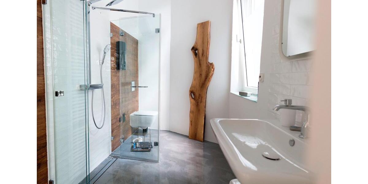 Erdgeschoßwohnung Duisburg Duisburg-Mitte - 3 Zimmer, 127 m&sup2;, 199.000&euro; | Angebot:26033201