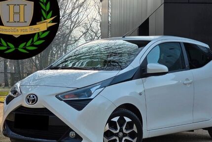 Toyota Aygo (X) 33.750 km 9.850 &euro; Bottrop 46240