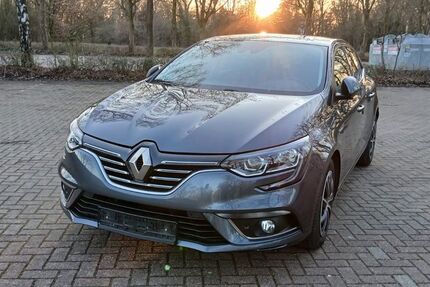 Renault Megane 80.000 km 12.600 &euro; Wesel 46485