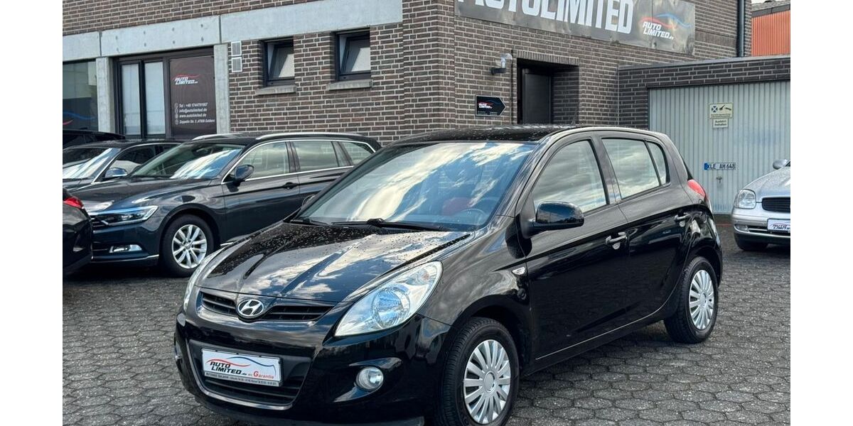Hyundai i20 149.000 km 2.999 &euro; Geldern 47608