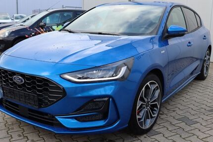 Ford Focus 4.500 km 29.577 &euro; Rees 46459