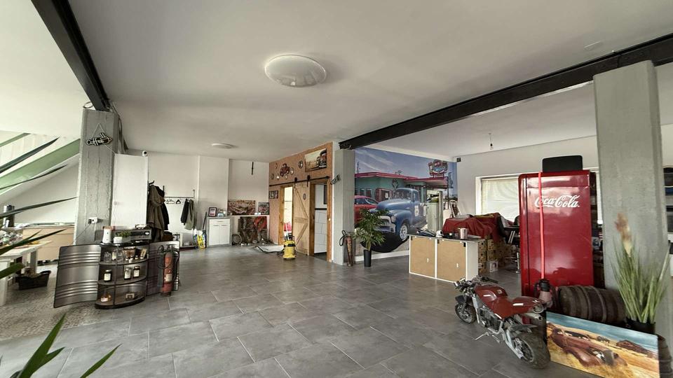 Loft - Studio - Atelier Rheinberg - 6 Zimmer, 1.000 m&sup2;, 7.500&euro; | Angebot:26676321