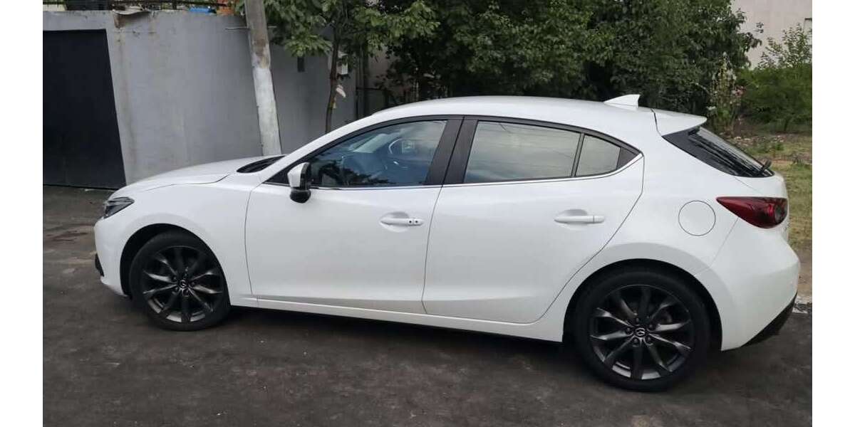 Mazda 3 210.000 km 7.000 &euro; Duisburg 47137
