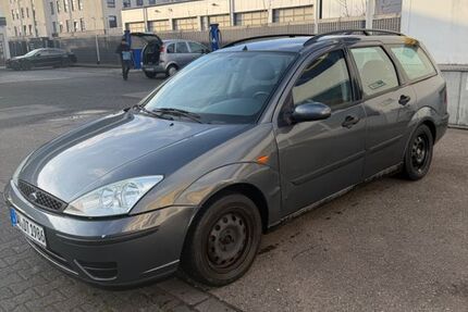 Ford Focus 213.000 km 1.300 &euro; Duisburg 47198