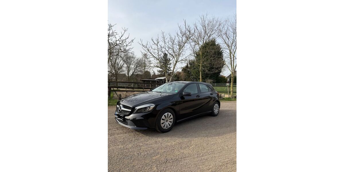 Mercedes-Benz A 180 110.233 km 13.500 &euro; Kerken 47647