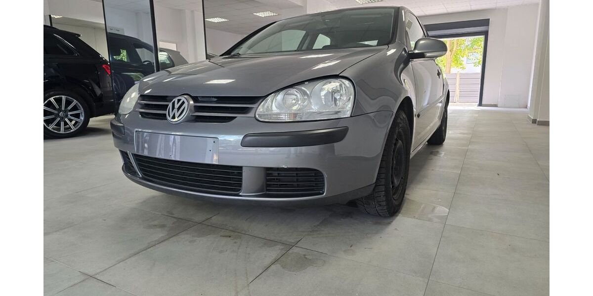 VW Golf 254.067 km 2.199 &euro; Dinslaken 46537