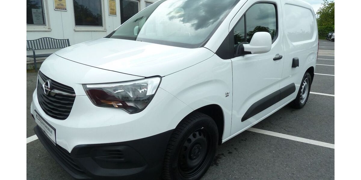 Opel Combo 204.000 km 9.900 &euro; Duisburg 47269