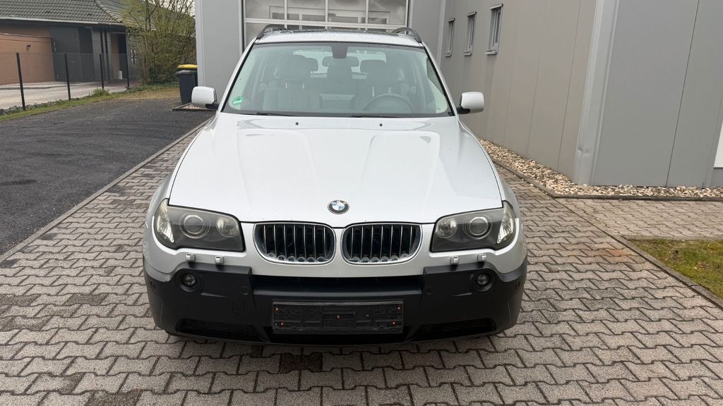 BMW X3 437.000 km 4.500 &euro; GELDERN 47608