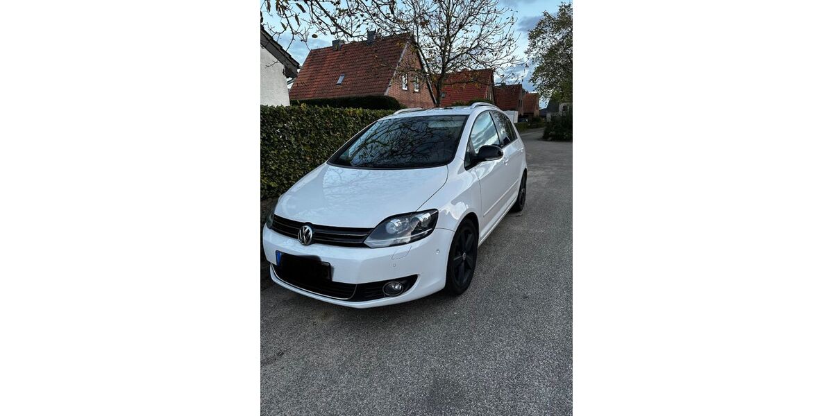VW Golf Plus 142.105 km 6.890 &euro; Geldern 47608