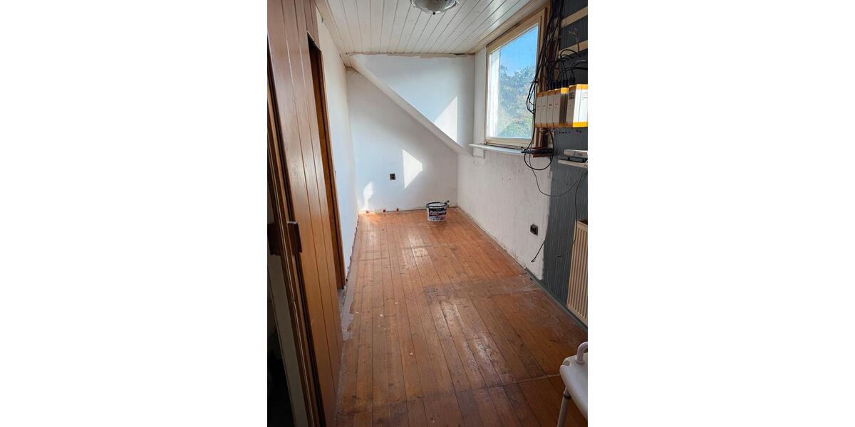 Einfamilienhaus Rees - 3 Zimmer, 120 m&sup2;, 140.000&euro; | Angebot:25299494