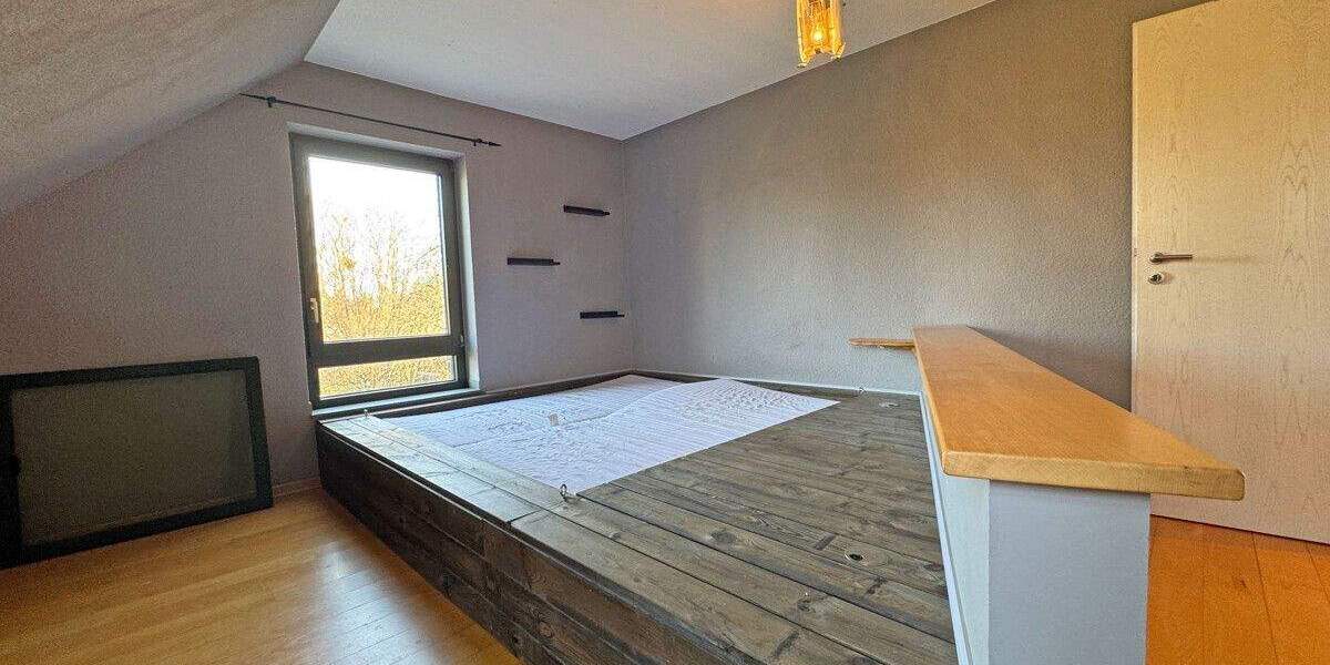 Einfamilienhaus Voerde Götterswickerhamm - 6 Zimmer, 200 m&sup2;, 630.000&euro; | Angebot:25684458