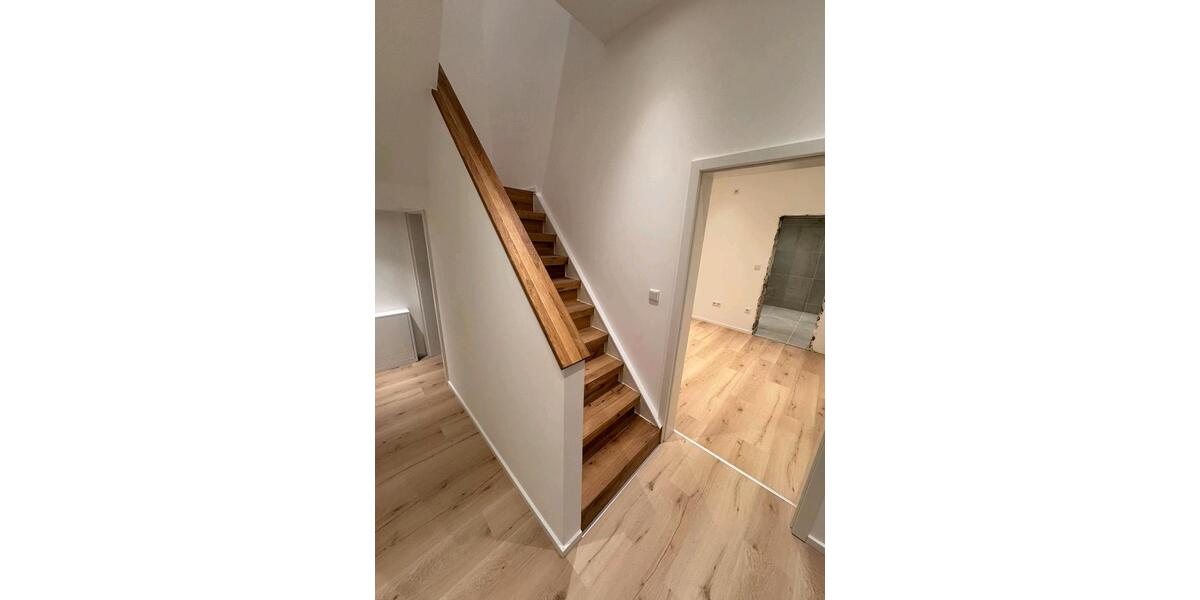 Maisonettenwohnung Oberhausen Rothebusch - 2.5 Zimmer, 50 m&sup2;, 885&euro; | Angebot:26545970