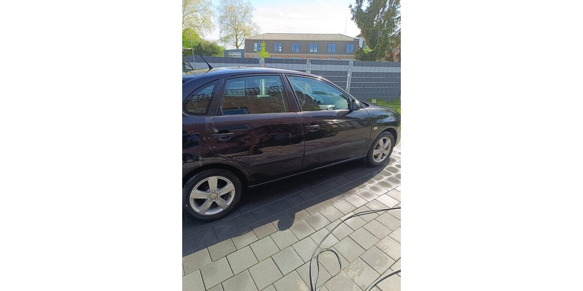 Seat Ibiza 148.342 km 3.499 &euro; Rhede 46414