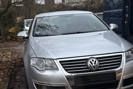 VW vw passat 2.0 TDI 290.000 km 1.200 &euro; Duisburg 47051