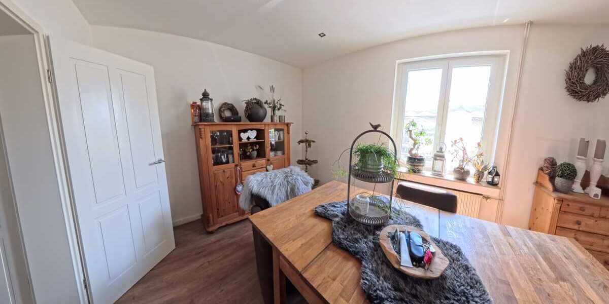 Exklusives Investment mit Ferienwohnung & vermietetem Reihenhaus in Weeze - Reihenmittelhaus Weeze | Angebot:26650063