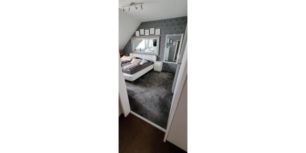 Einfamilienhaus Dinslaken Hiesfeld - 7 Zimmer, 140 m&sup2;, 590.000&euro; | Angebot:25831753